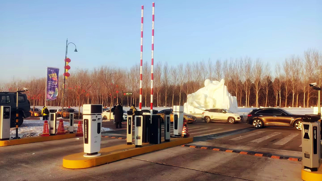 “爾濱”強勢出圈，科拓智慧停車(chē)助力多個(gè)景區迎接“八方來(lái)客”